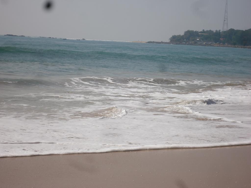 Chithra Homestay Tangalle Luaran gambar