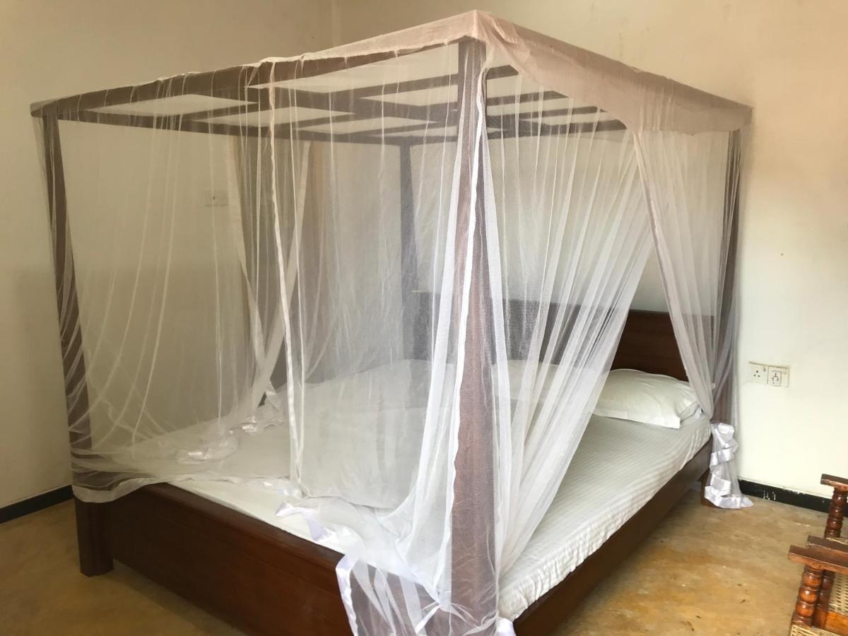 Chithra Homestay Tangalle Luaran gambar
